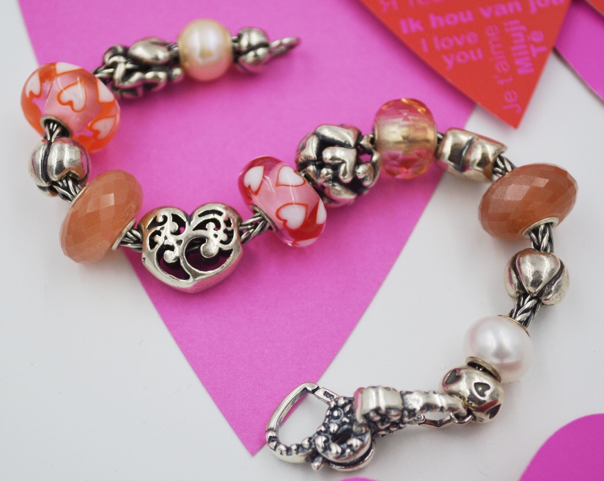 Trollbead's Akron Peachy Valentine Bracelet