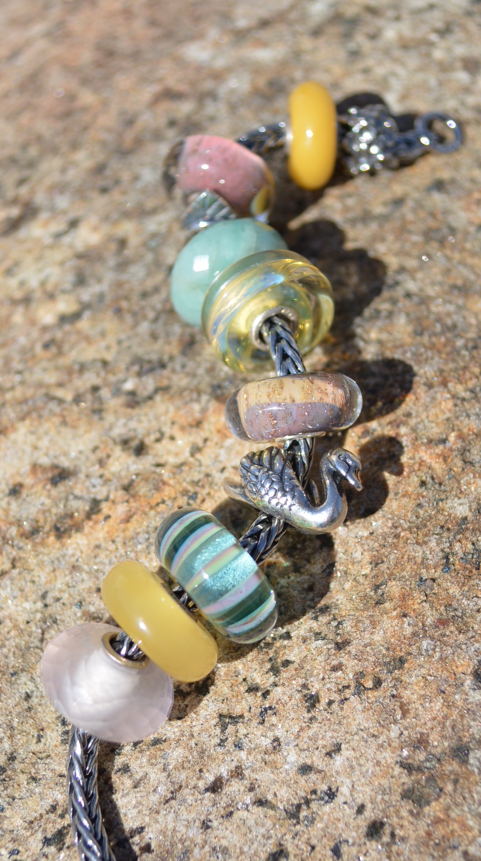 TROLLBEADS AMBER