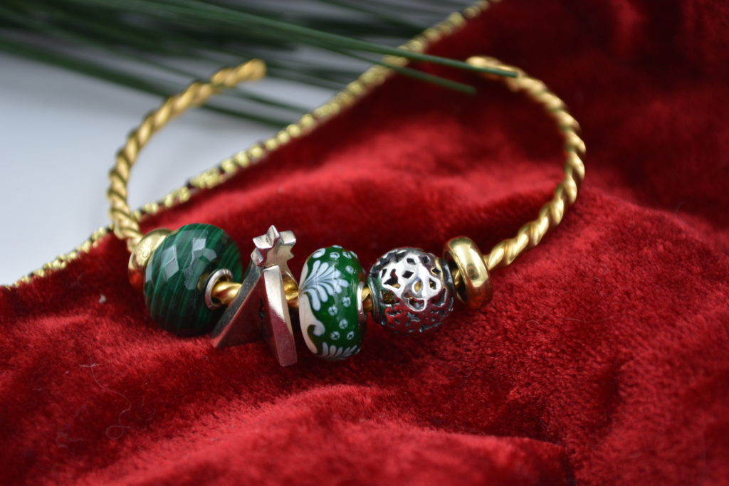 Trollbeads Twisted Gold Holiday Bangle| trollbeadsakron.com